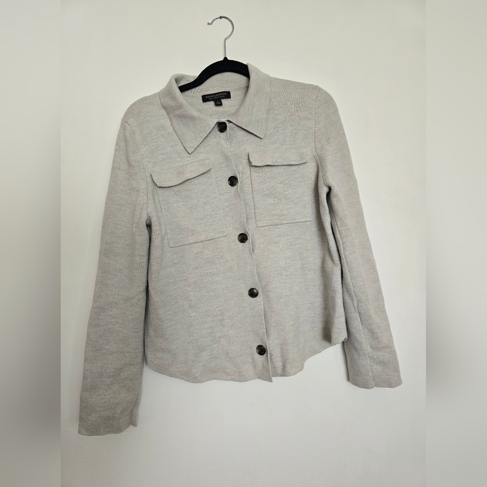 Banana Republic Women's Oatmeal GrayShacket Merino Wool Basic Soft Fashion.